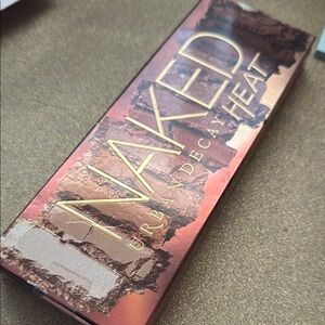 Urban Decay Brown and Orange Eyeshadow Palette